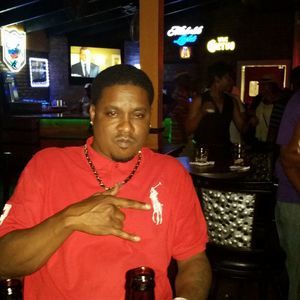 Meet your Posher, Raymond